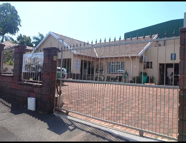 M² BED & BREAKFAST FOR SALE IN BLUFF